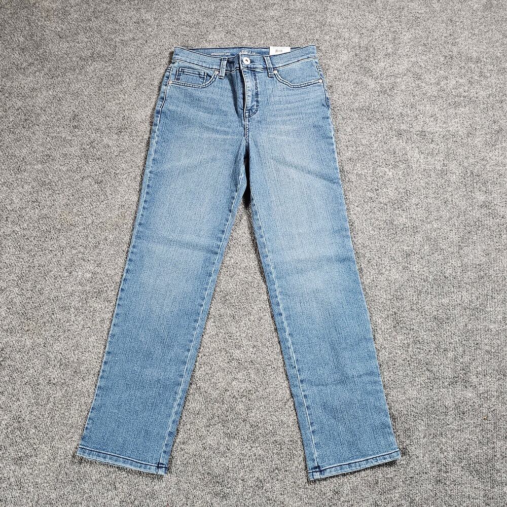 NWT Style & Co Jeans Womens  Size 4 P Straight Heart String  Mid Rise